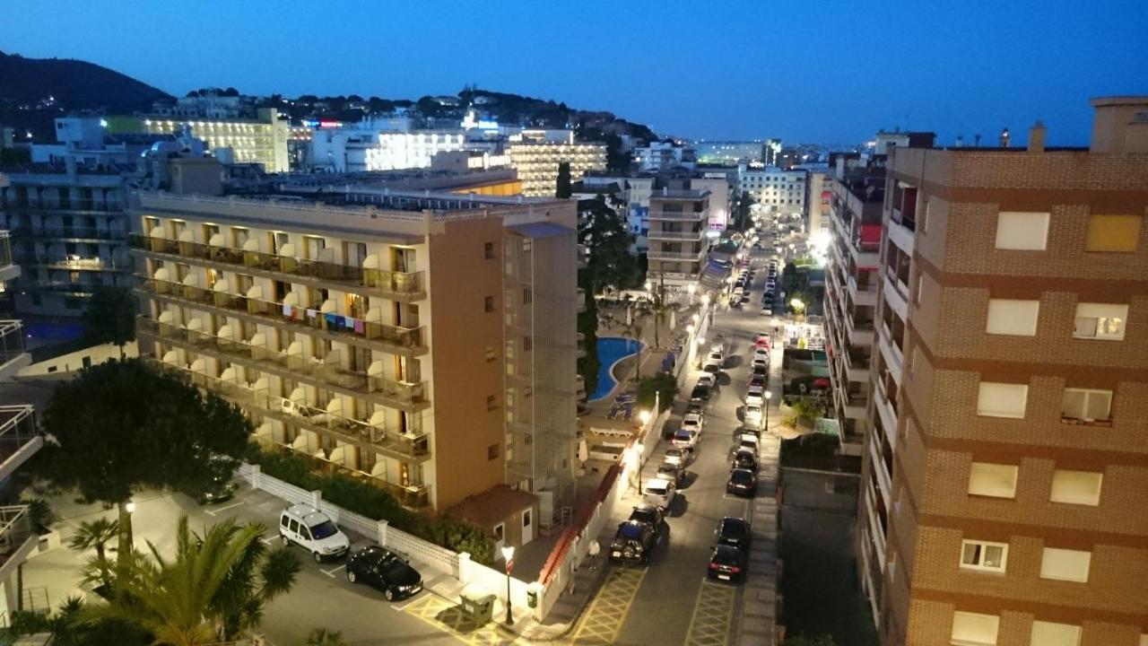 Hotel Bon Repos Calella Dış mekan fotoğraf