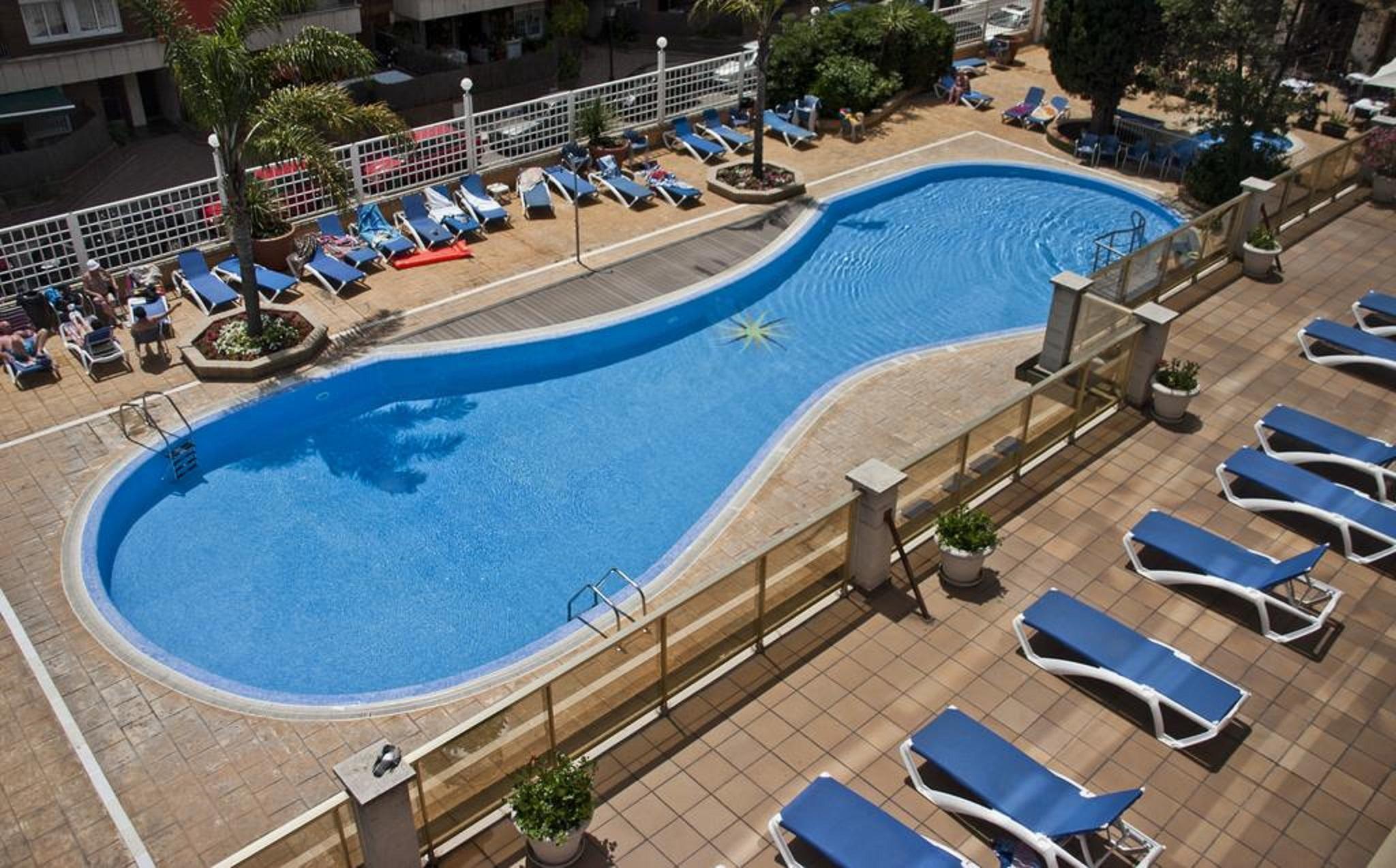 Hotel Bon Repos Calella Dış mekan fotoğraf